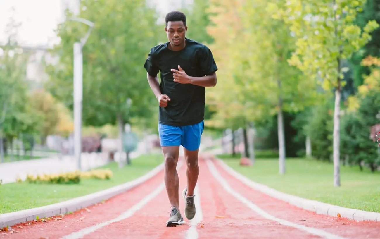 Athlete sub 7 minute mile