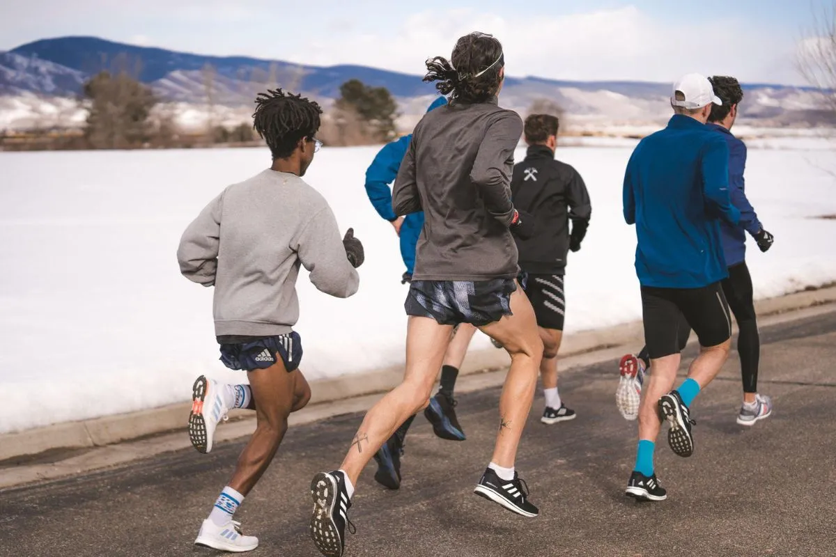 There is a mix of different runners of all ages, from beginner to advanced