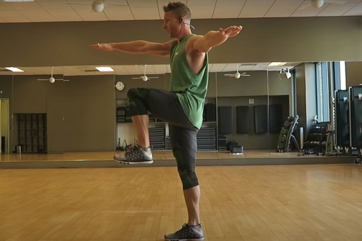 Exercise helps build strength in hip flexors