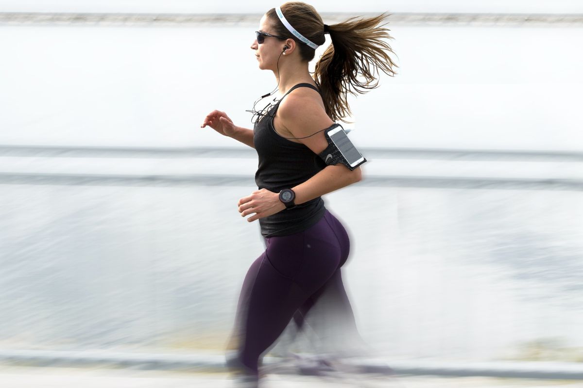 Running at high speed during a 2-mile race