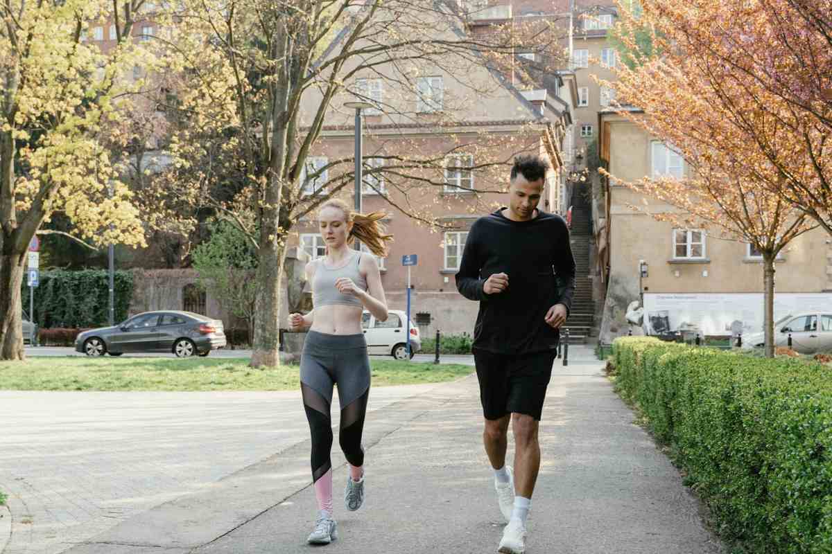 Height and gender affect runners steps in a 3-mile run