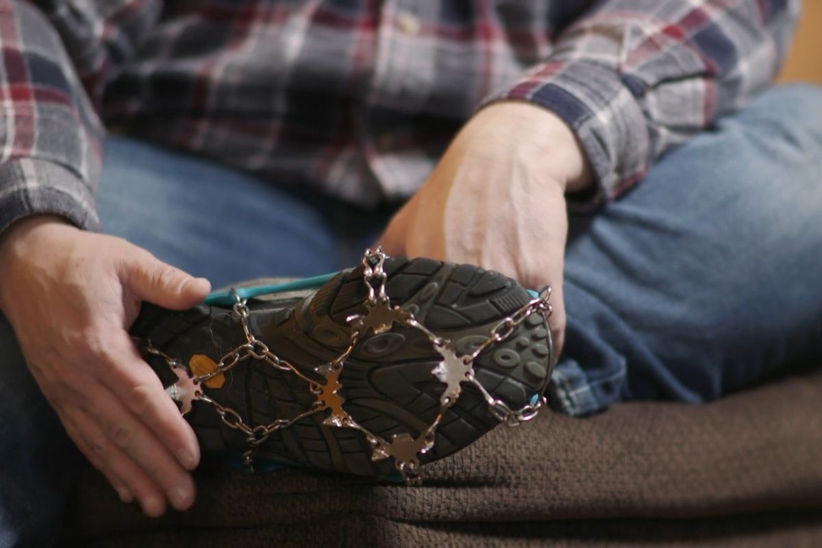 Ice Cleats traction devices for running in winter